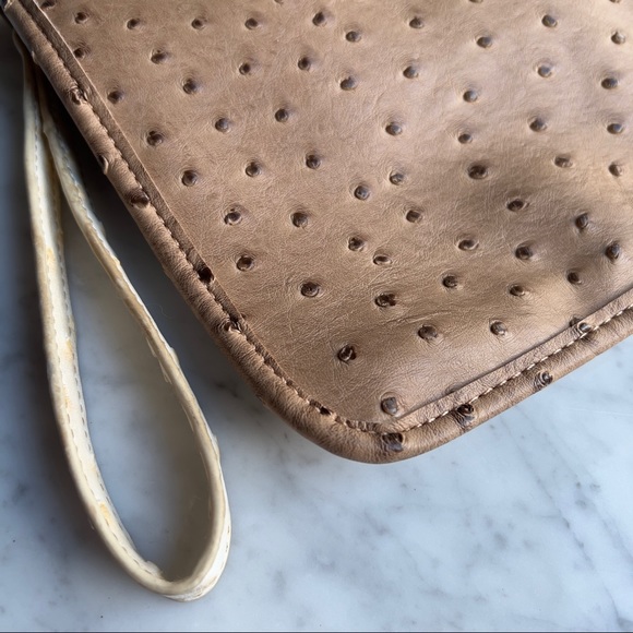 Faux-Ostrich Clutch purse tan and cream - Picture 6 of 8